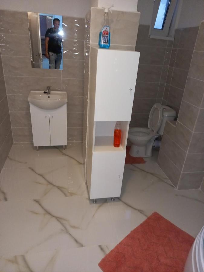Twins Residence 2 Apart Hotel Ap 3 2 Rooms Chiajna Exterior foto